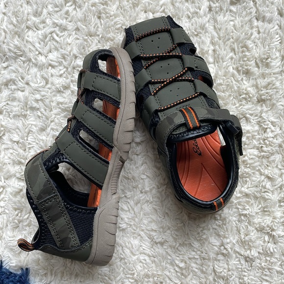 Eddie Bauer Edmund T Camo Sandals Size 10 Toddler - Picture 4 of 7